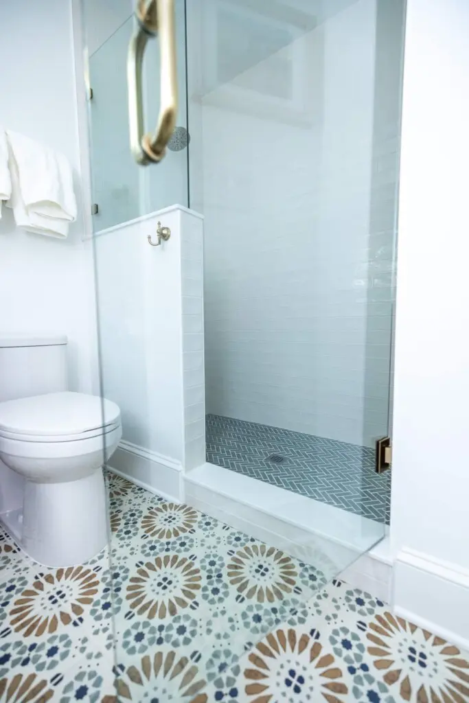 3ba60ff8 e450 433c b33e 9f4e9aee8c22.jpg