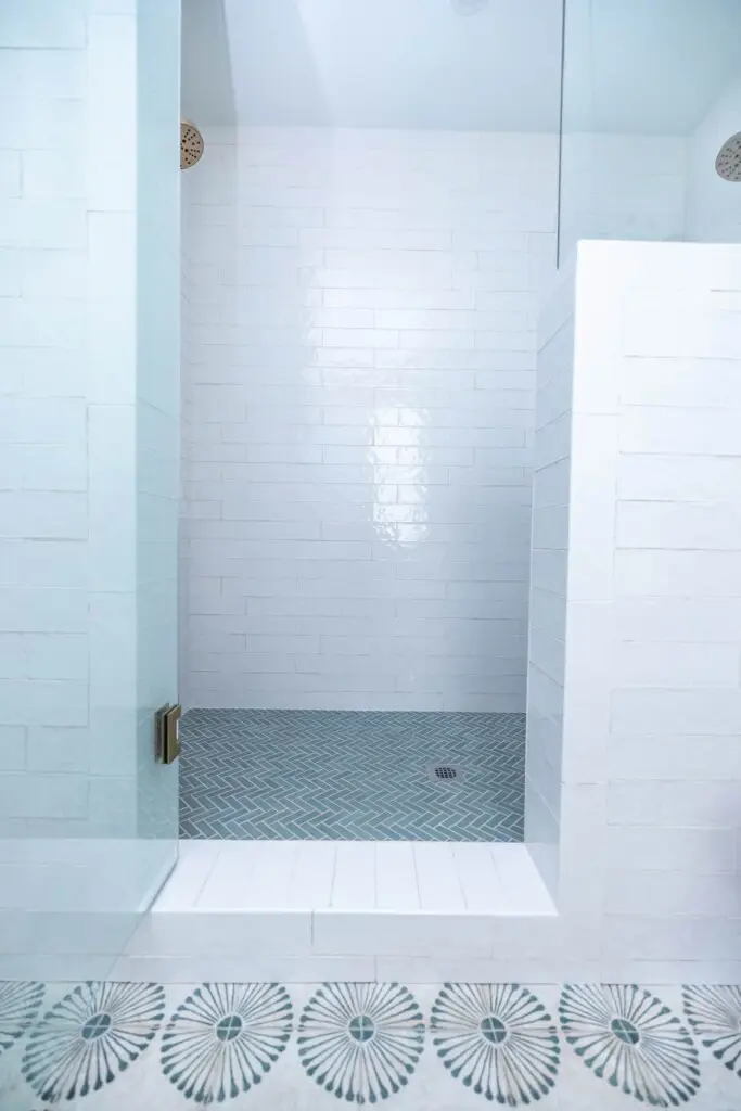 c0fba0ae bee9 4960 8f57 71addefa7a11.jpg